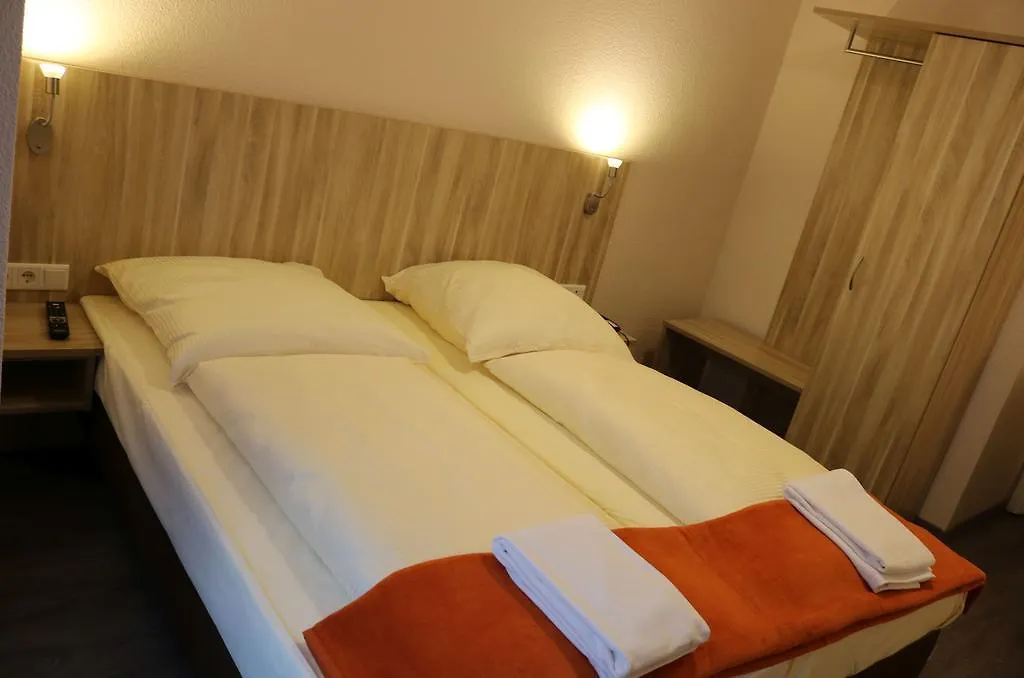 ***  Hotel Paris Dusseldorf Germany