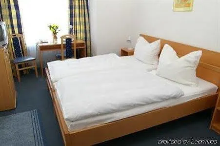 Hotel Paris Dusseldorf